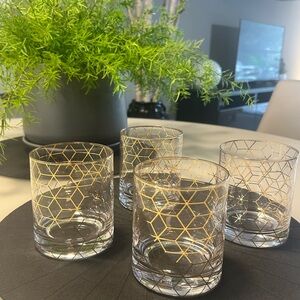 Set of 4 Modani Geometric Gold Patterned Glasses